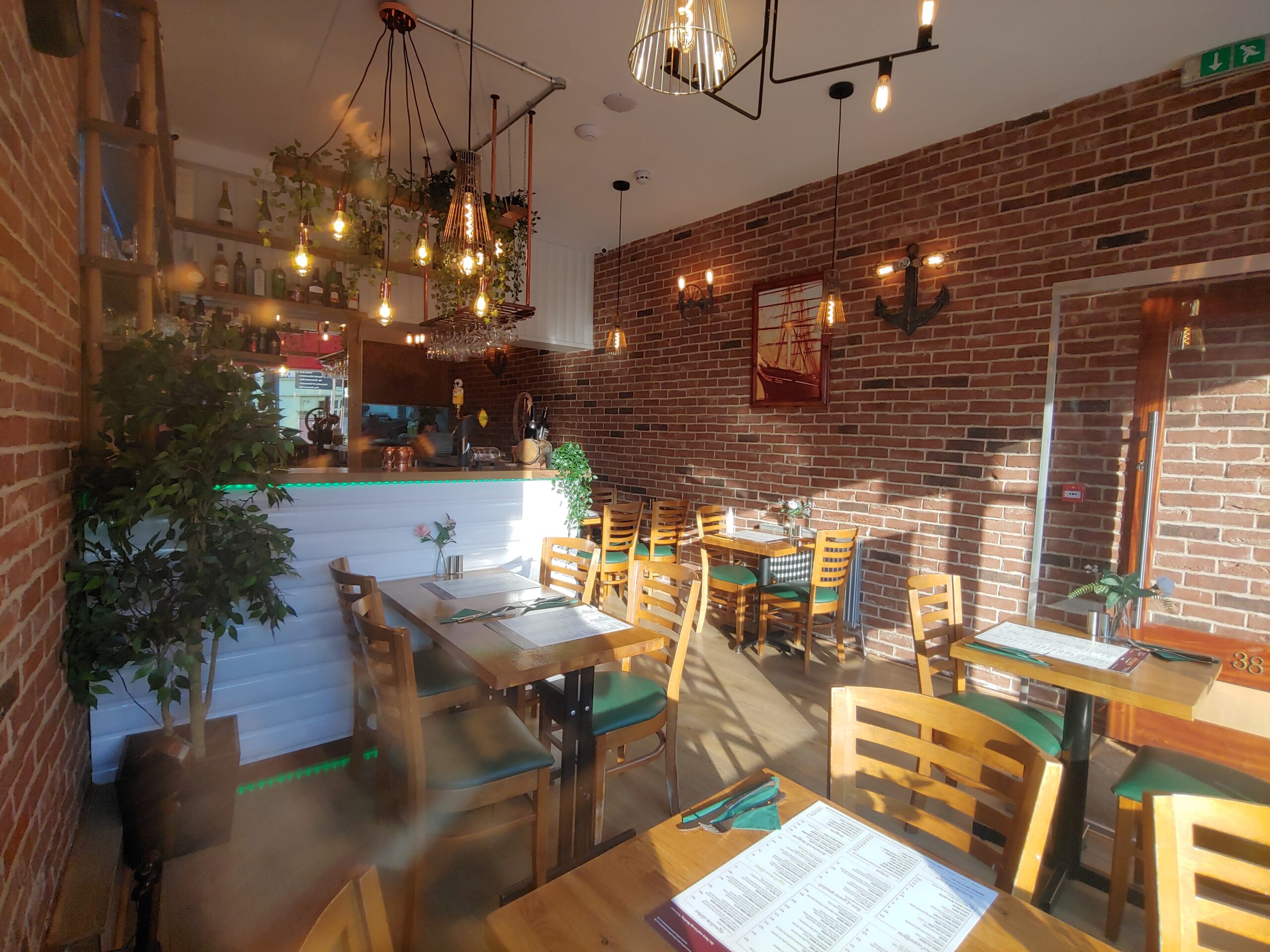 Cutty Sark Café, Restaurant & Bar